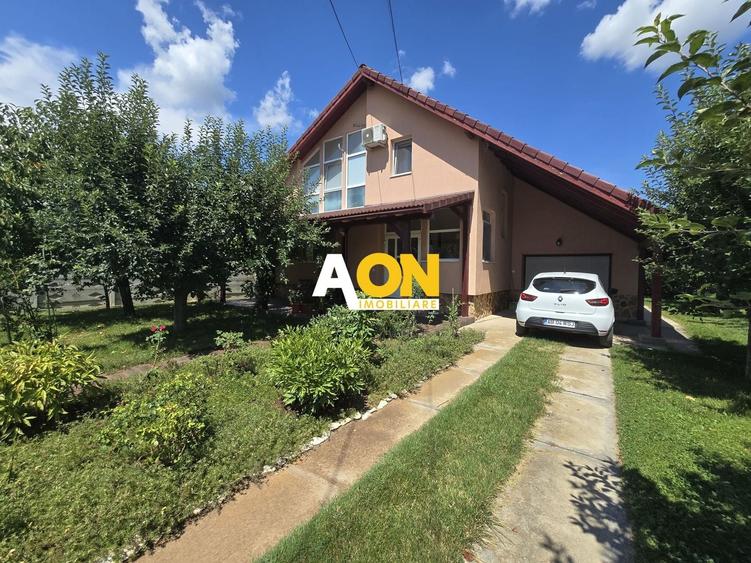 Casă individuală cu 5 camere cu Teren 660 Mp în Micești