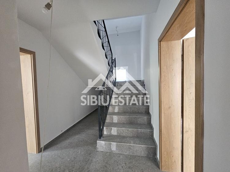 Apartament cu 3 camere decomandat în Vest