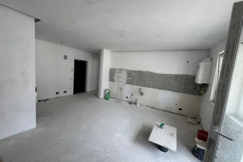 Apartament 3 camere 66mp+balcon 12mp zona Terra - 3