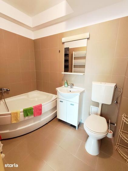 Apartament cu 4 camere în Plopilor