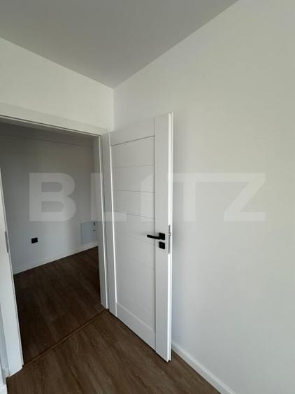 Apartament cu 2 camere semidecomandat în Independenței