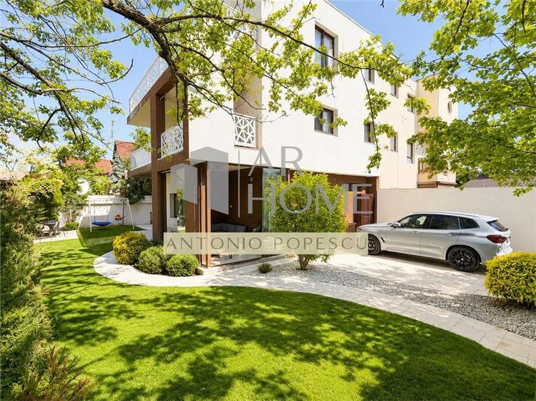Duplex cu 4 camere cu Teren 330 Mp în Albert