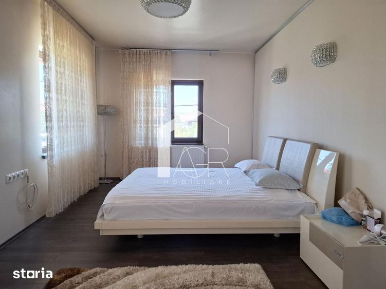 Casă cu 4 camere cu Teren 1000 Mp în Păulești