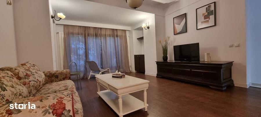 Apartament cu 2 camere decomandat în Primăverii