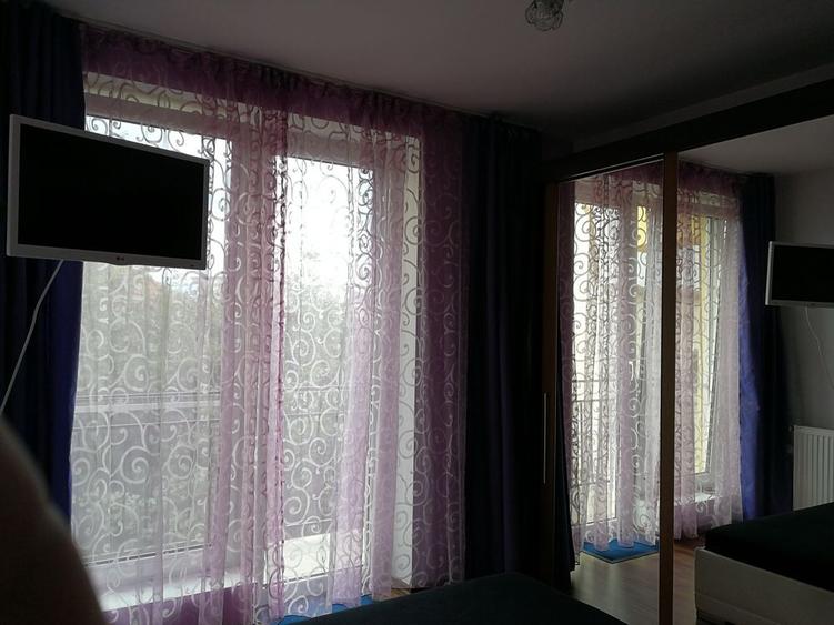 Apartament cu 2 camere semidecomandat în Crinț