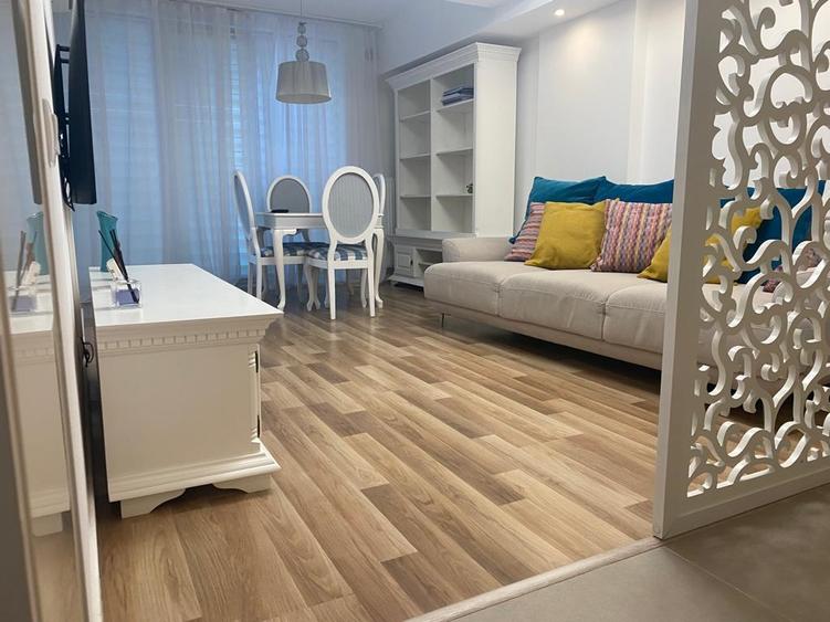 Apartament cu 2 camere semidecomandat în Grozăvești