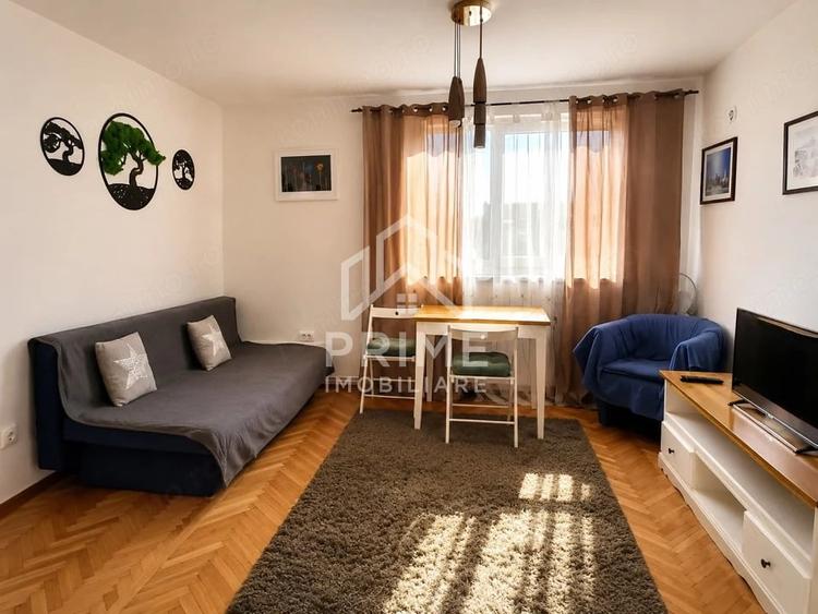 Apartament cu 2 camere decomandat în Central