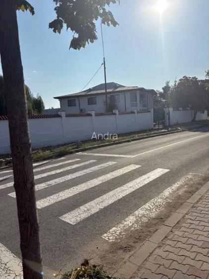Casa spatioasa 400 mp | Teren 1200 mp | 7 Dormitoare | Focsani - Mandresti Munteni (Ideala Locuinta sau Oportunitate Business / Pensiune)