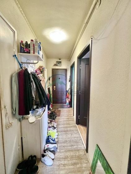 Apartament cu 3 camere circular, mobilat în Astra