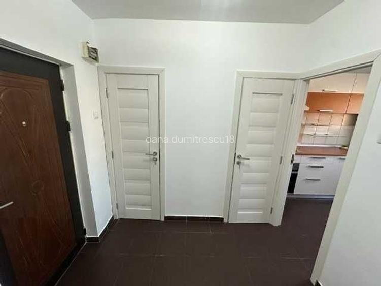 Inchiriez apartament cu 2 camere, Crangasi, Piata, Metrou, direct propietar
