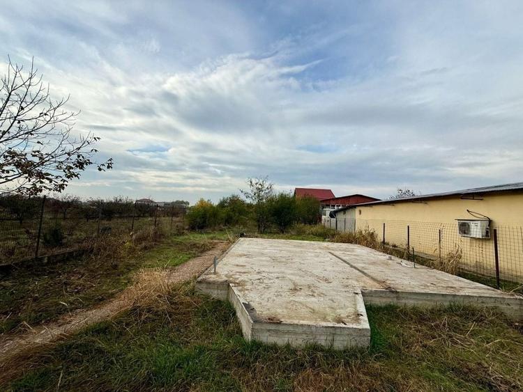 Teren Construcții intravilan de 1207 mp, în Domnești