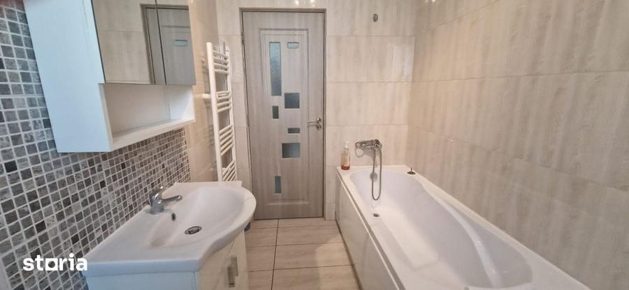 Apartament cu 2 camere decomandat în Galata