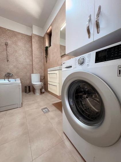 Apartament cu 3 camere decomandat, mobilat în Bucureștii Noi