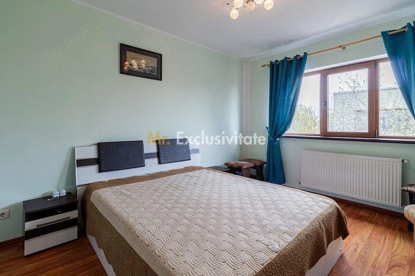 Casă cu 4 camere cu Teren 186.33 Mp în 1 Decembrie
