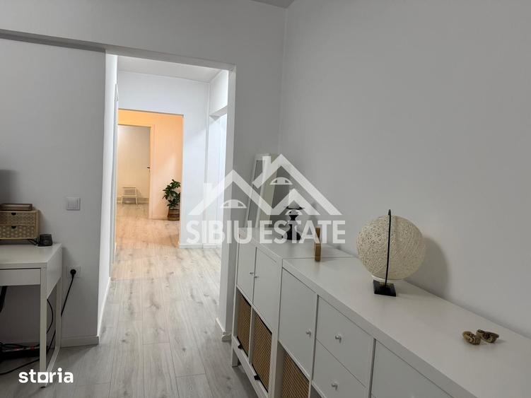 Apartament 3 camere 2 bai, pivita recent renovat-in Sibiu M.Viteazul - 2