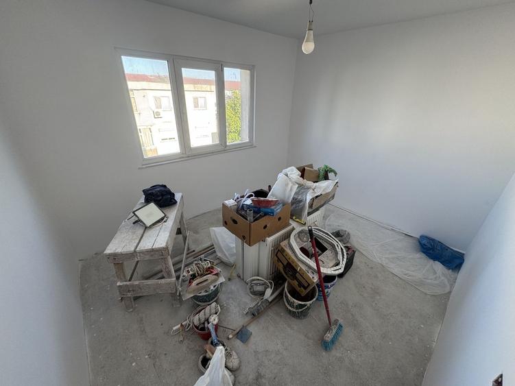 Apartament cu 2 camere semidecomandat în Inel I