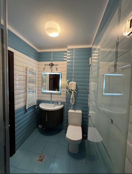 Apartament cu 3 camere decomandat, mobilat în Aviației