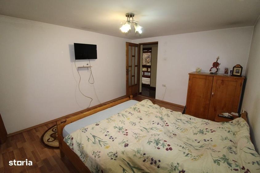 Casă cu 3 camere în Toplița
