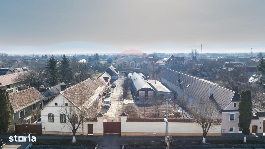 Casă cu 5 camere cu Teren 5417 Mp în Prejmer