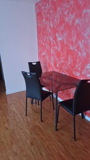 Apartament cu 2 camere decomandat în Dărmănești