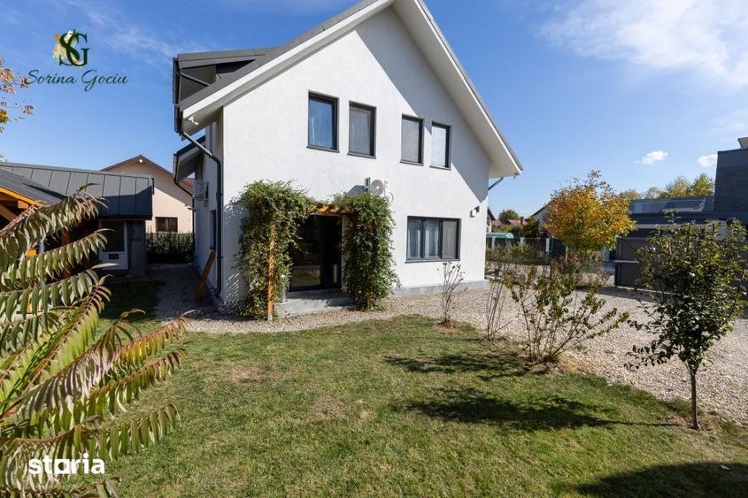 Casă cu 5 camere decomandat cu Teren 557 Mp în Stupini