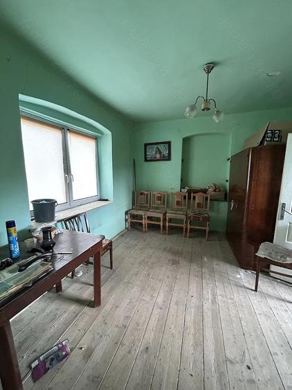 Vand casa in localitatea Presaca!! - 2