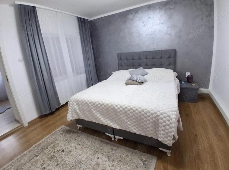 Vand Casa zona Zamora-Busteni cu vedere la Mun?ii Bucegi ?i Crucea Caraiman. - 7