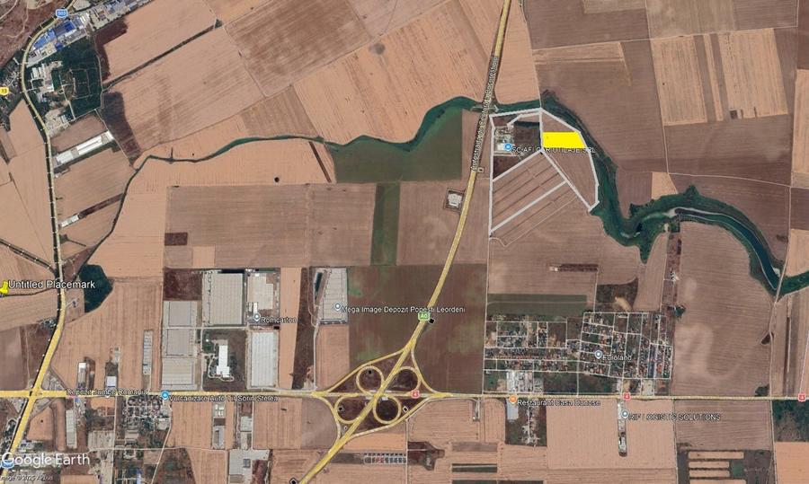 Teren Construcții intravilan de 10000 mp, în Sud