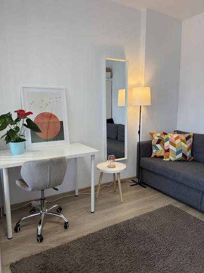 Apartament cu 2 camere decomandat în Exterior Vest