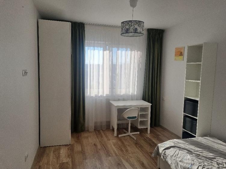 Apartament cu 3 camere decomandat în Drumul Carului
