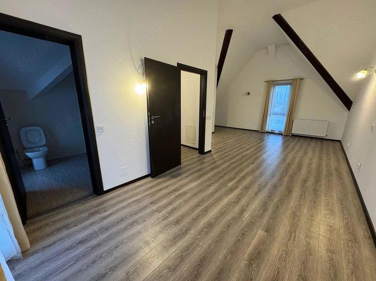 Casă cu 4 camere cu Teren 180 Mp în Central