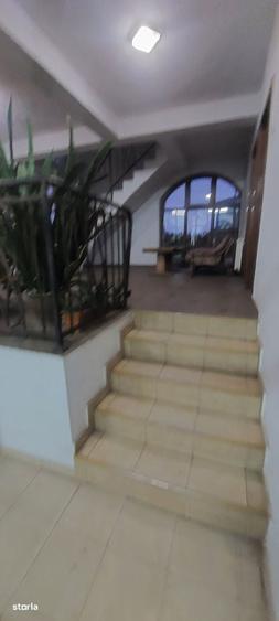 Casă cu 4 camere în Uiești