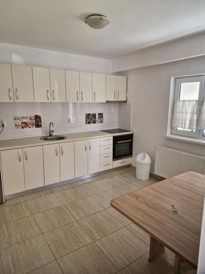 Casă cu 4 camere cu Teren 600 Mp în Bâcu