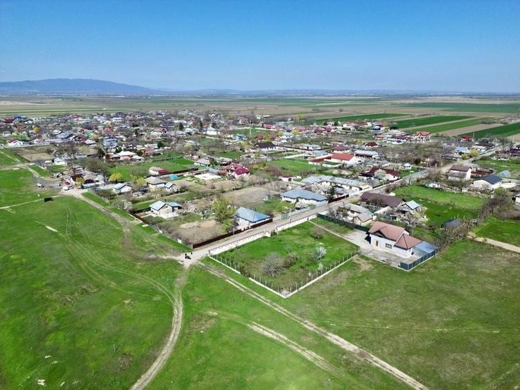 Casă / Vilă cu 5 camere de vânzare Garoafa/Rachitosu - 30