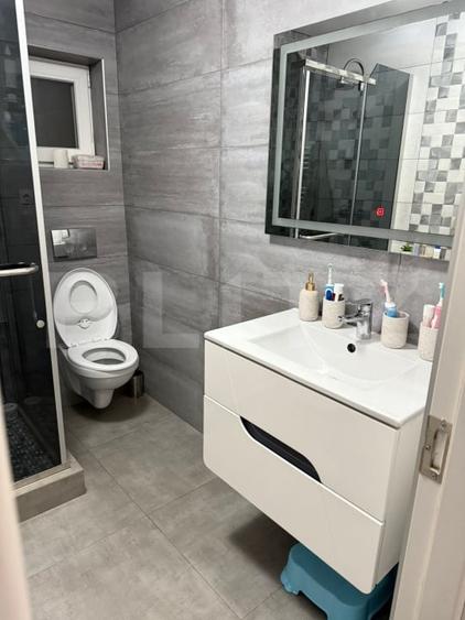 Apartament cu 3 camere decomandat, mobilat în Exterior Nord