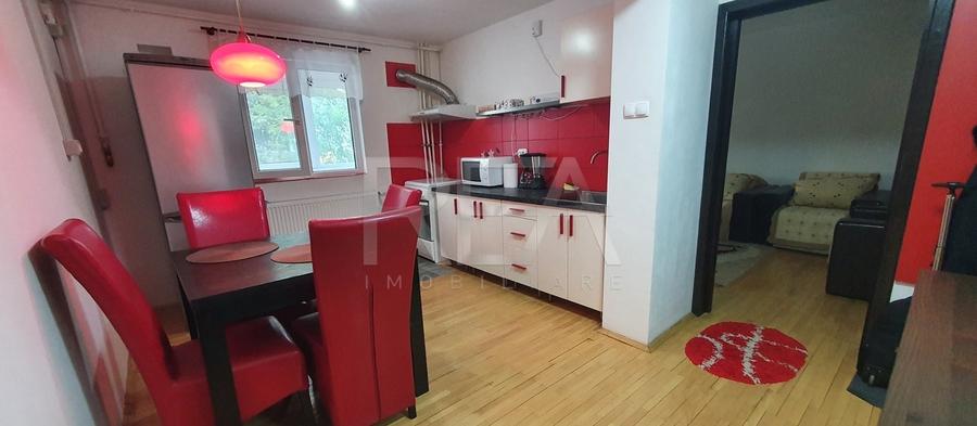 Apartament cu 2 camere decomandat, mobilat în Sebastian