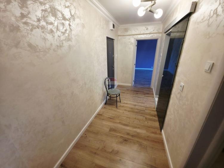 Apartament cu 2 camere decomandat, mobilat în Dărmănești