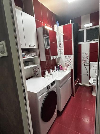 Apartament cu 2 camere decomandat în Podul de Piatră