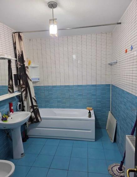 Apartament cu 2 camere decomandat în Cățelu
