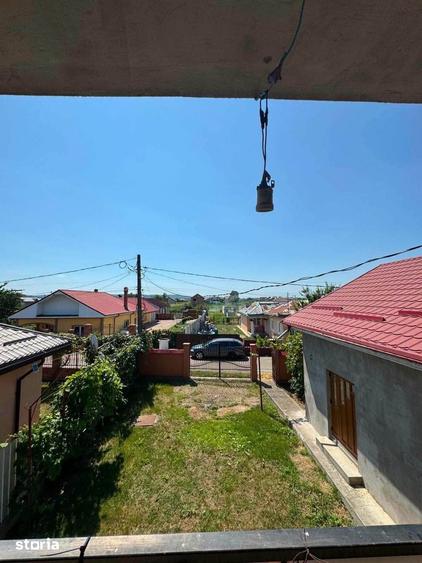 Casă cu 7 camere cu Teren 1130 Mp în Central
