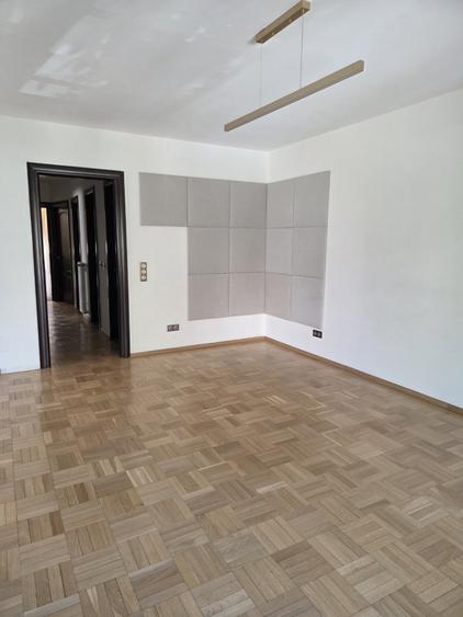 Duplex cu 7 camere cu Teren 170 Mp în Dorobanți