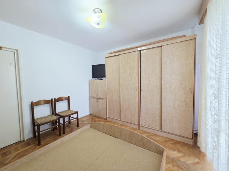 Apartament cu 2 camere semidecomandat în Țiglina 3