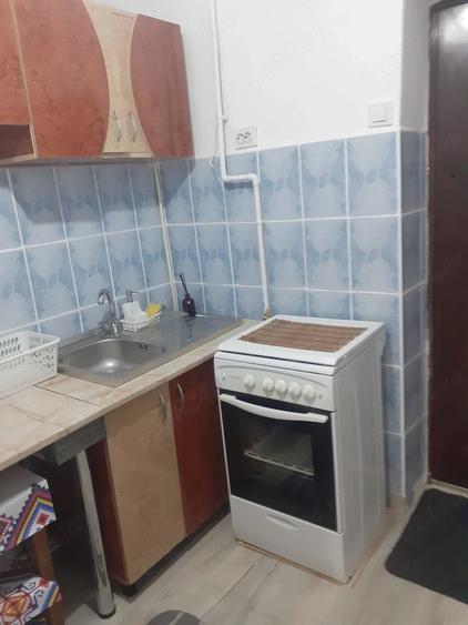 Garsonieră decomandată în Exterior Vest
