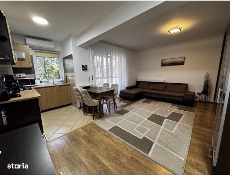 Vand apartament 2 camere , etaj 1 - 6