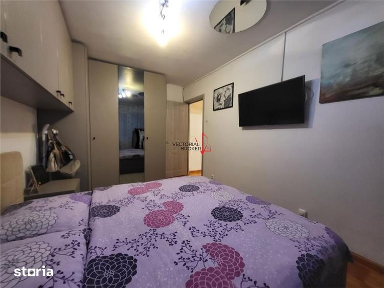 Apartament cu 4 camere semidecomandat, mobilat în Berceni