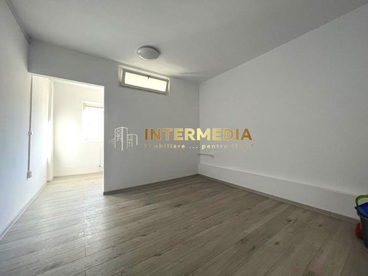 Spațiu comercial, de 34 mp, în Cetate