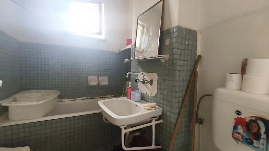 Apartament cu 2 camere decomandat în Gojdu