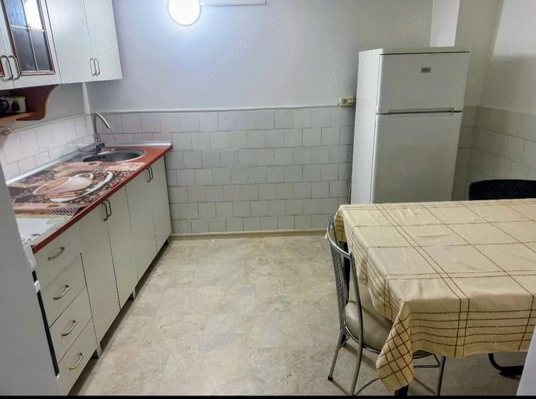Garsonieră decomandată în Colentina