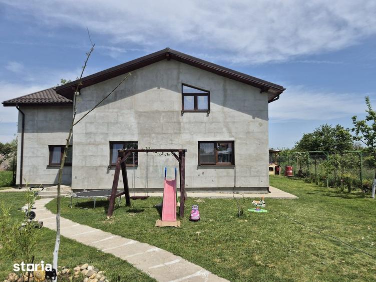 Mihailesti, vanzare vila P+M, 258mp, teren 912mp. - 6