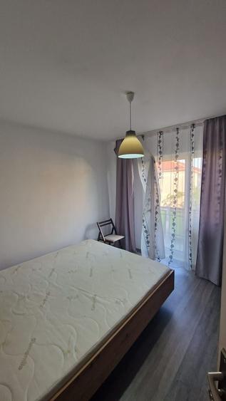 Ap cu 3 camere decomandat, et. 4/4, zona Girocului - 3